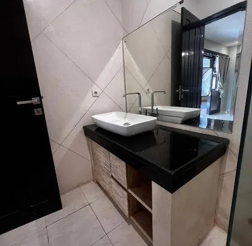 ヴィラ 3 Bedroom Near The Sea With Private Pool In